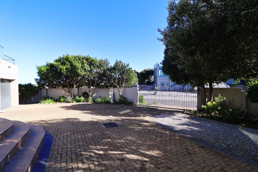4 Bedroom Property for Sale in Vermont Western Cape